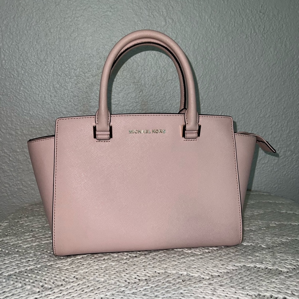 Michael Kors Selma Medium Satchel Light or Baby Pink Blossom Saffiano Leather